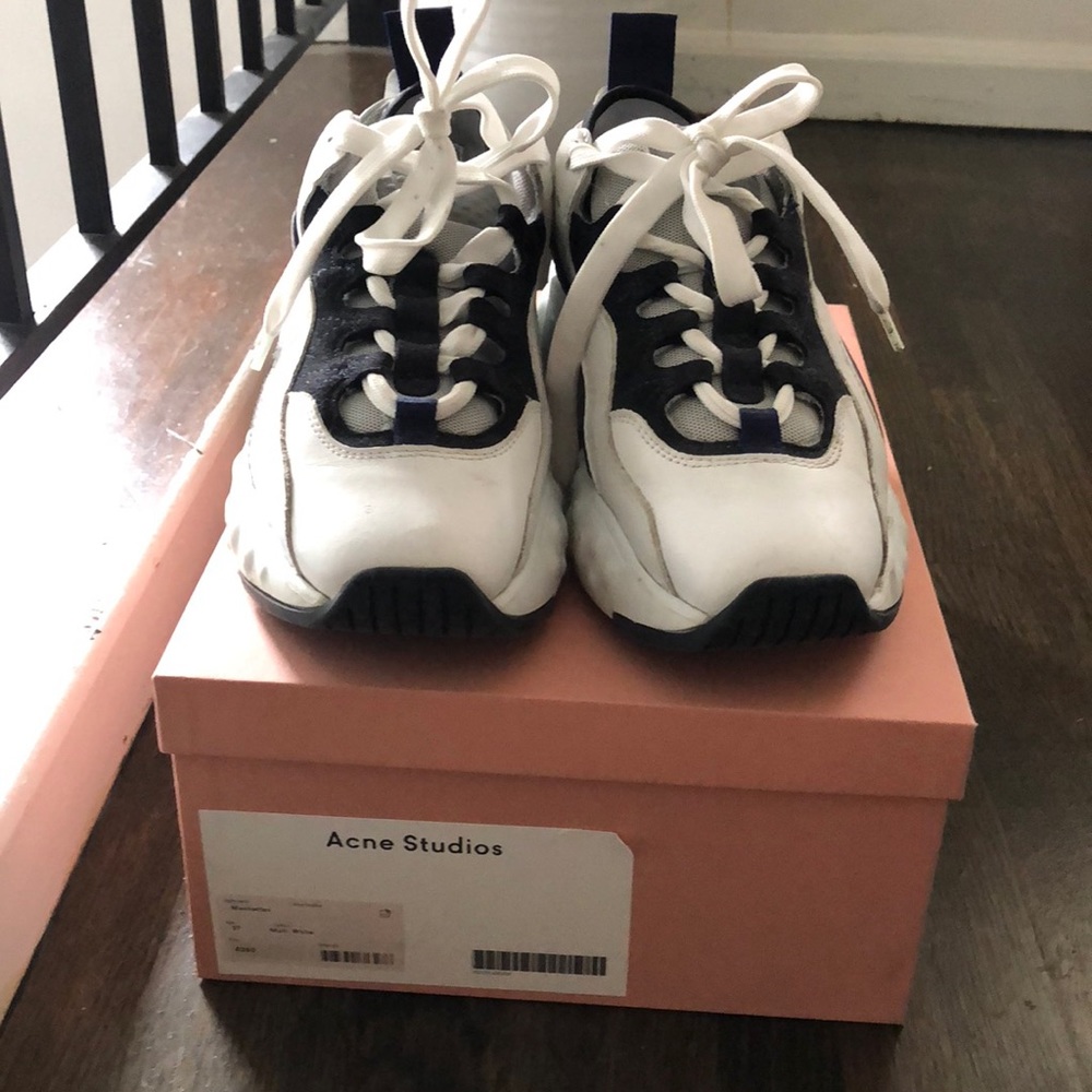 Acne Manhattan Sneaker